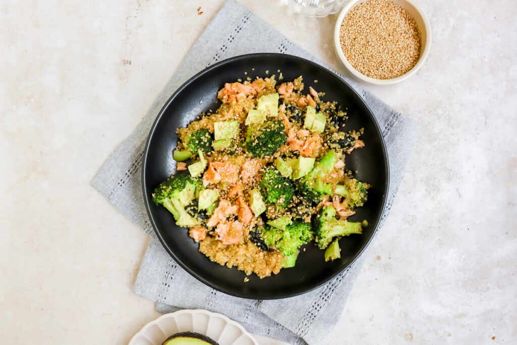 Zalm met broccoli en quinoa